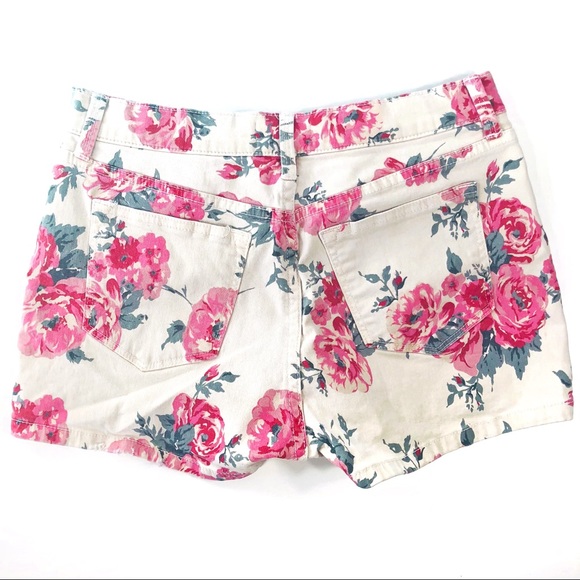 Forever 21 Pink Floral Jean Shorts - Picture 3 of 4